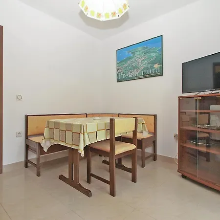 Apartment Fuer 3 Personen Ca 40 Qm In Premantura, Istrien Istrische Riviera